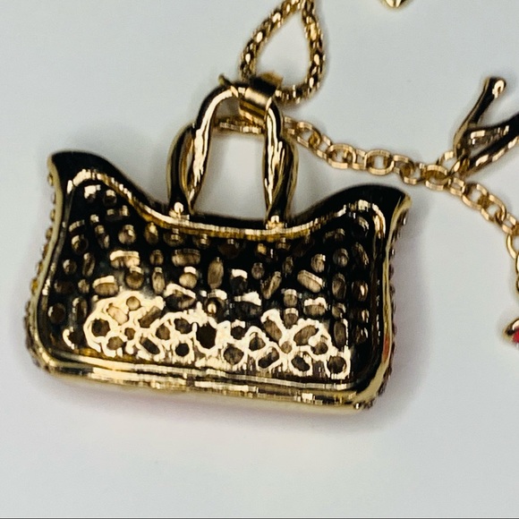 👠🆕 Betsey Johnson Style - Red Enamel Crystal Handbag with Charms - Picture 8 of 8